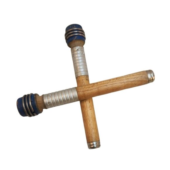 Vintage Wooden & Metal Weaving Bobbins With Blue Tips Set Of 2 Primitive country - Picture 2 of 6